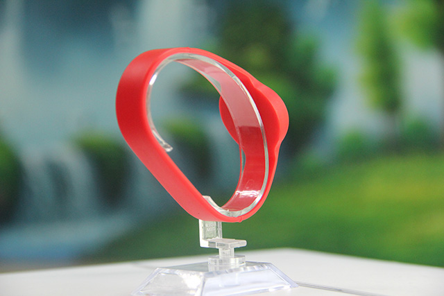 �ɽ�����Ļ������ݣ�