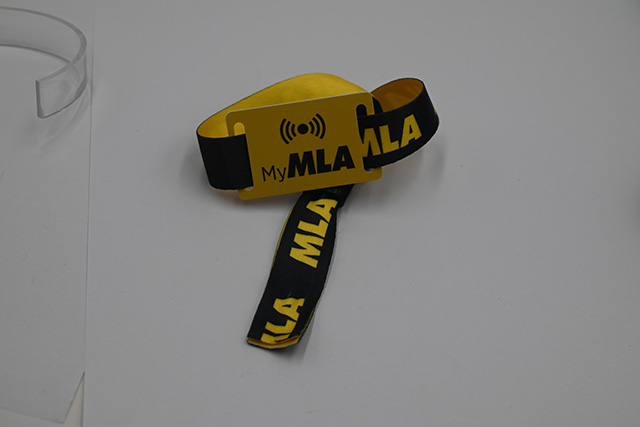 ��ǩ�ϵ���ī��α�͹�ѧ��α���գ�