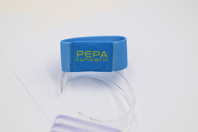 �ǽӴ�ʽIC��_7