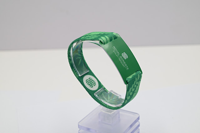 �й��ں��������˹����ʵ�鹫�����г����ޡ�һ��ͨ��