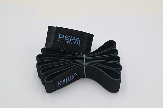 �ǽӴ�ʽPVC����о��