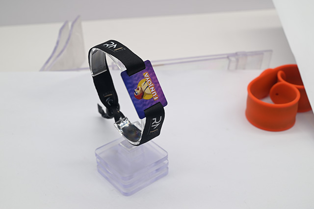 IC��Ա���������Ա�����������Щ����