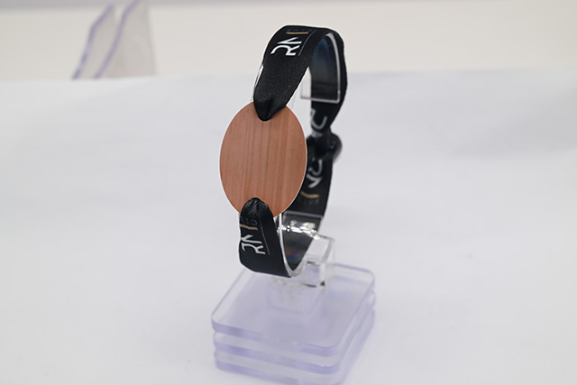 ��Ա�������������뿨������