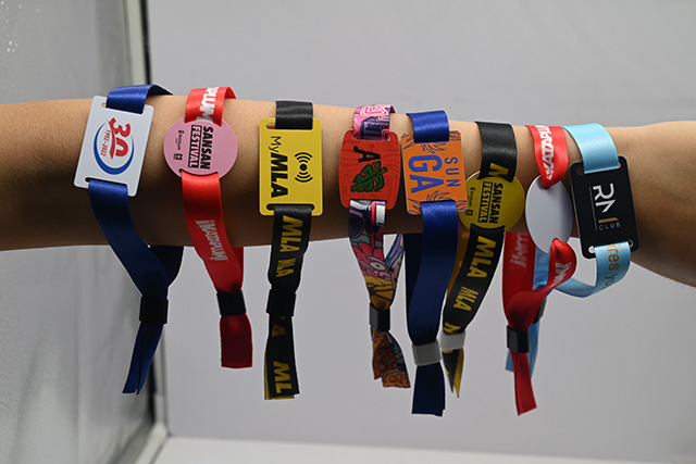 ��ӦʽPVCоƬ���İ˴�����