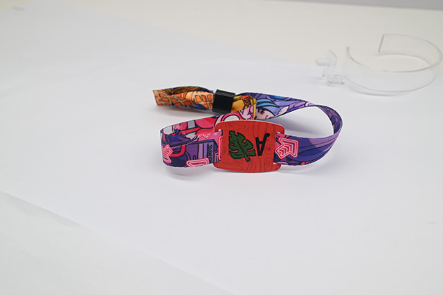 ɽ���ĳ�������վ�Ƴ���������   ��ѷ���VIP��Ա��